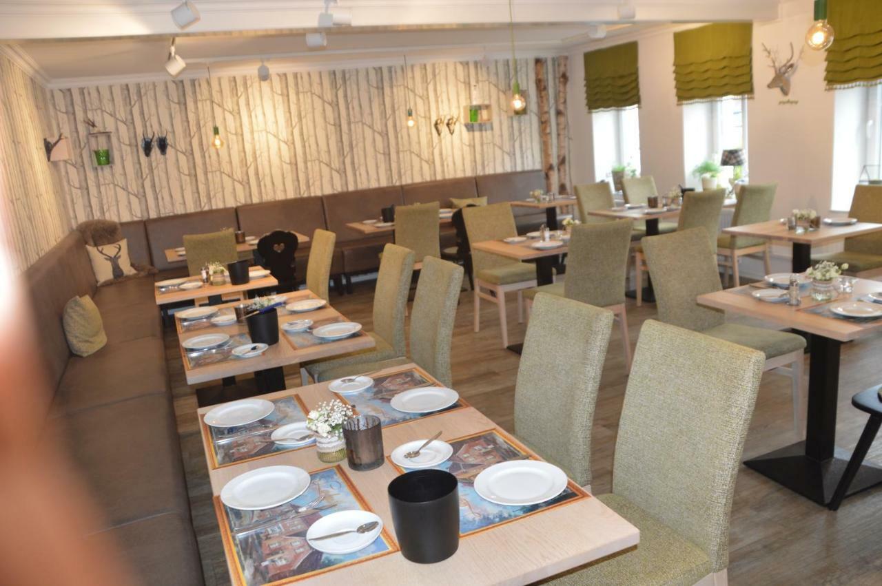 Hotel Zum Grossen Krug Wirdum Ngoại thất bức ảnh